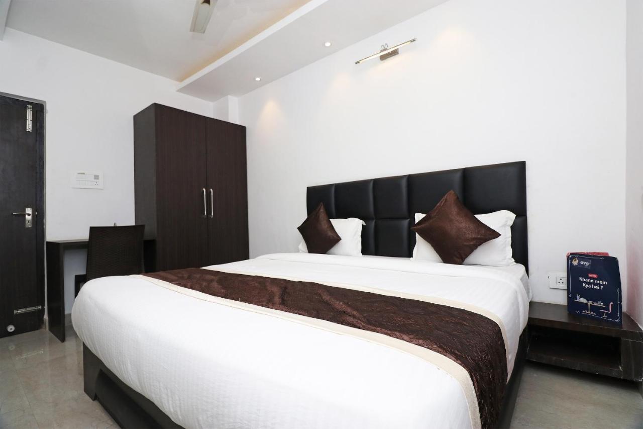 Oyo 23009 Hotel Maxx Lucknow Ngoại thất bức ảnh